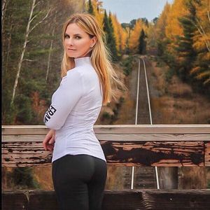 Meet your Posher, Katya